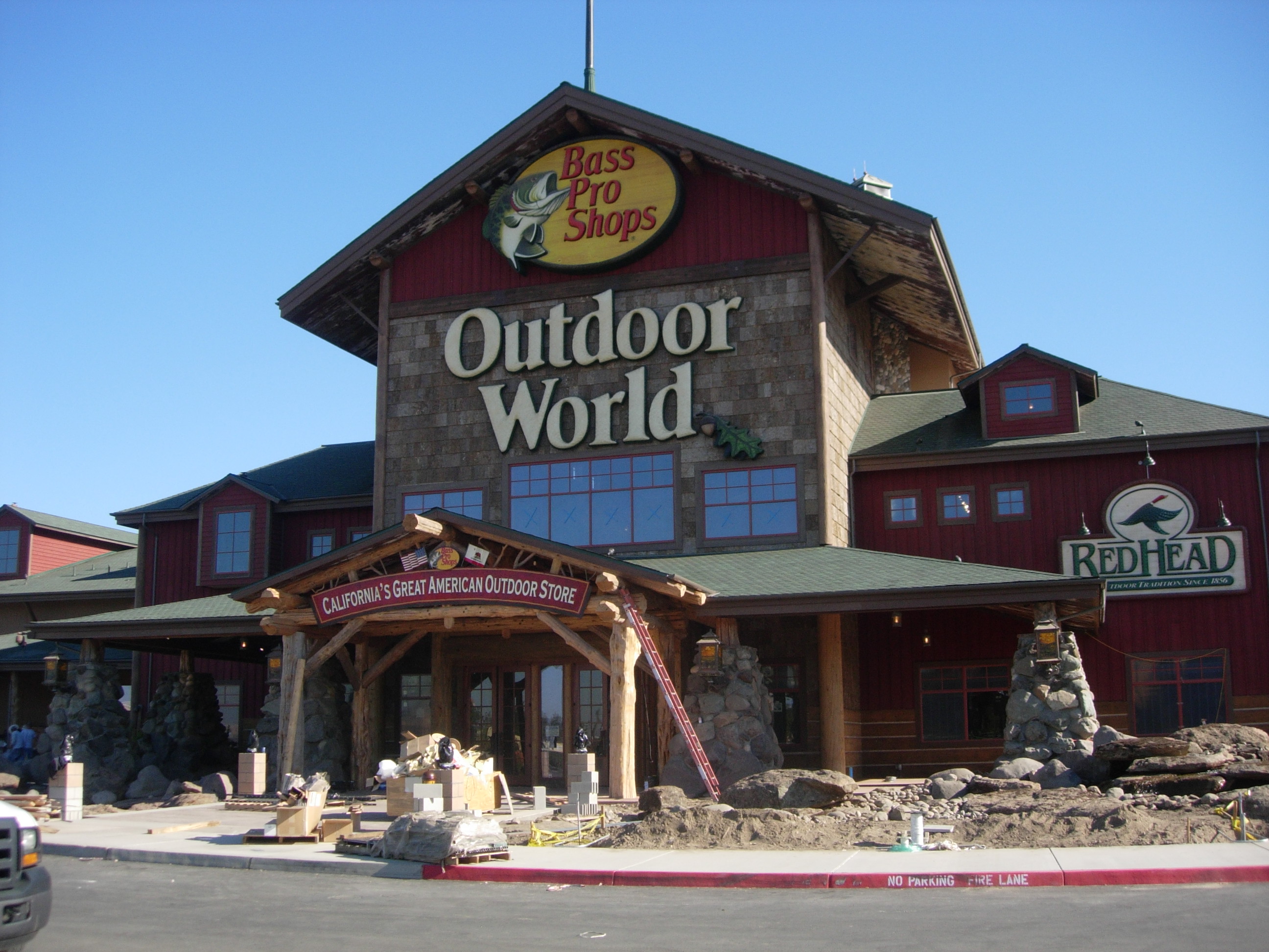 Bass Pro Shops - Dick Nigra Inspections, Inc.